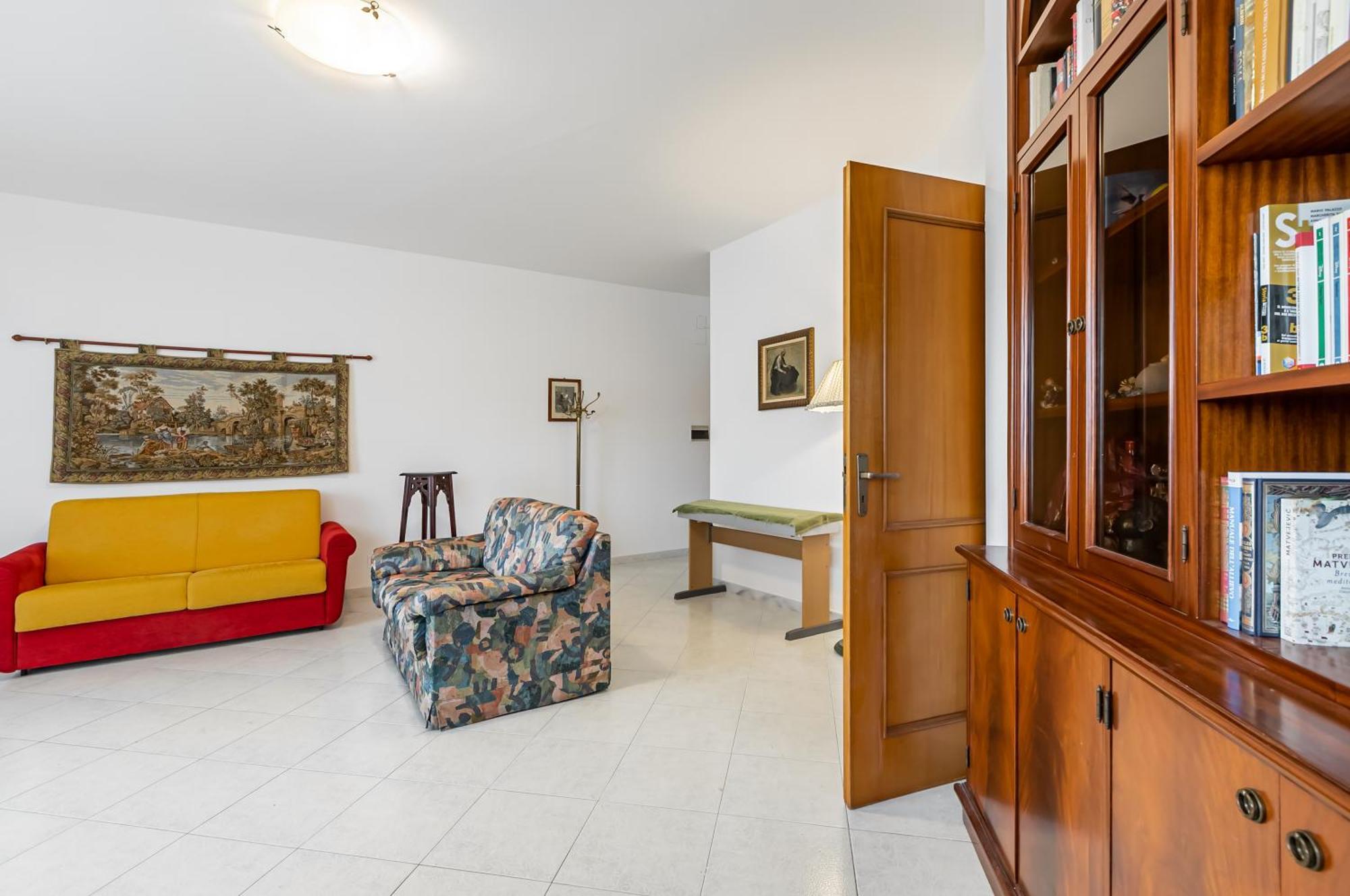 Palazzo Reale & Piazza Indipendenza Roomy Flat Palermo Buitenkant foto