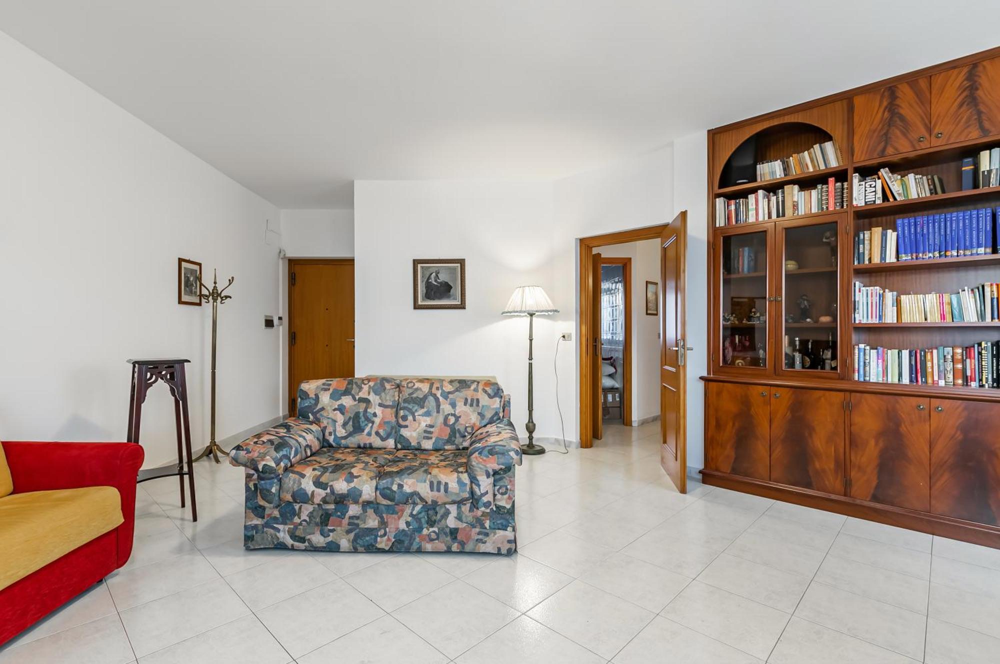 Palazzo Reale & Piazza Indipendenza Roomy Flat Palermo Buitenkant foto